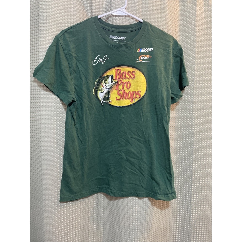 NASCAR Dale Earnhardt Jr #88 Bass Pro Shops Green Graphic T Shirt Size Small